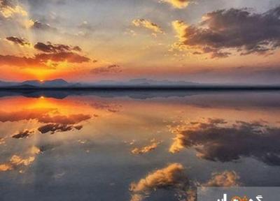 دریاچه مخرگه؛بزرگترین آینه طبیعی ایران در دل کویر کرمان، عکس