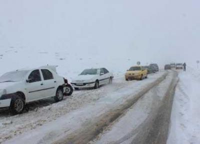 جاده های 9 استان تحت تاثیر برف و باران