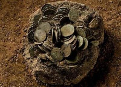 کشف اتفاقی صدها سکه تاریخی